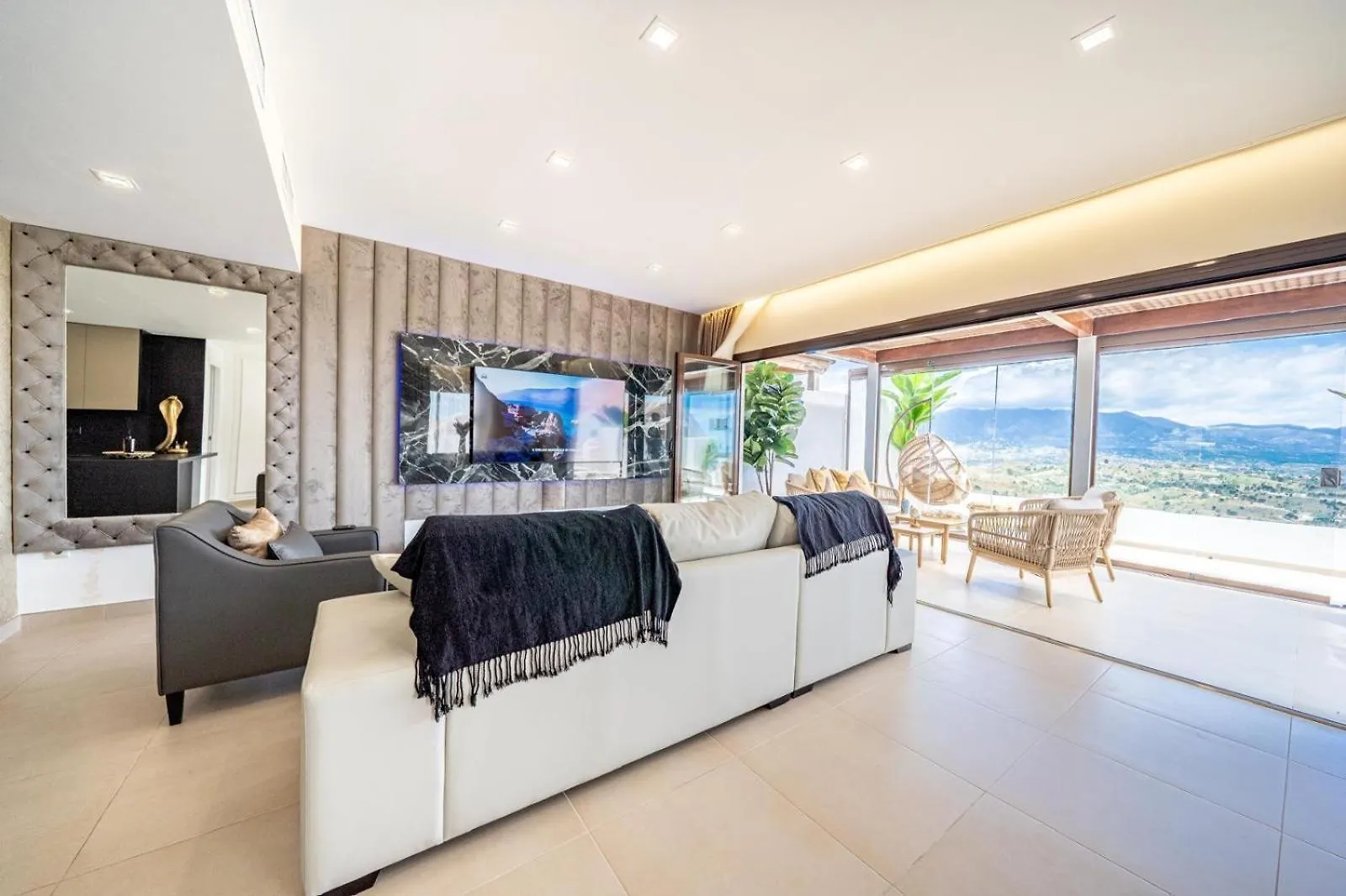 Appartement 103 - Luxurious 3 Bed Duplex Penthouse With Stunning Mountain Views à Mijas