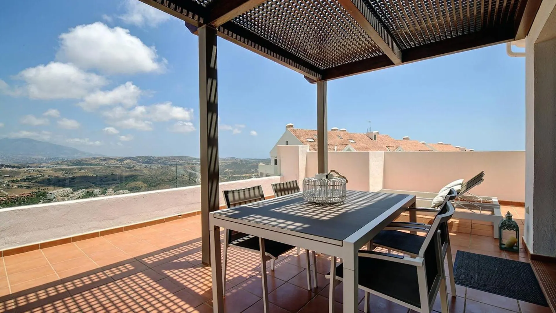 Апартаменты 103 - Luxurious 3 Bed Duplex Penthouse With Stunning Mountain Views Михас Испания